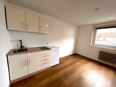Kurzzeit-Miete: Voll möblierte 1 Zimmer- Wohnung in Zentrumsnähe- All inclusive Miete