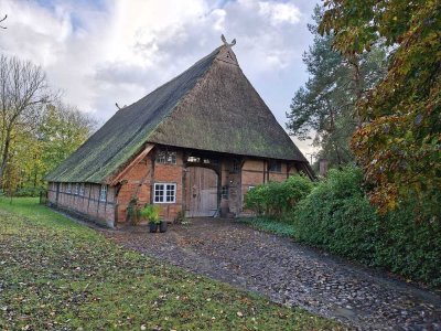 Historisches Bauernhaus mit Nebenhaus und 5,9 ha landwirtschaftliche Fläche