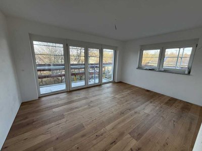 Penthouse mit atemberaubender Dachterrasse – Wohnen über den Dächern von Feucht