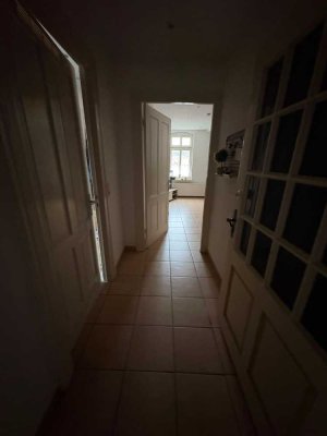 Helle 3-Zimmer-Wohnung mit Einbauküche im Norden zu vermieten