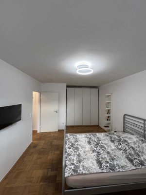 Exklusives, modern vollmöblier 1-Zimmer-Appartment mit gehobener Innenausstattung in Frankfurt