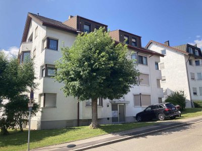 Helle 3-Zimmer-Wohnung mit Balkon und herrlicher Aussicht