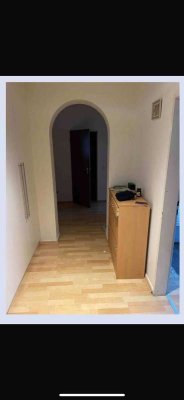 !!! Gut geschnittene 2 Zimmer Wohnung zin ruhiger Lage !!!