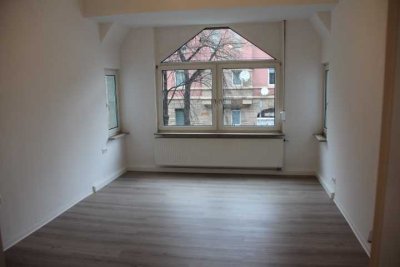 Helle 3,5-Zimmer Altbau Wohnung in Stuttgart Ost