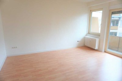 Single-Appartement am Bahnhof mit Balkon