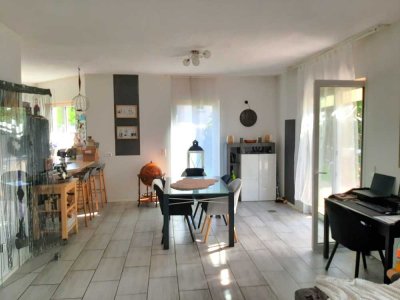 Freistehendes Einfamilienhaus  4 Zimmer - 806m² Grundstück