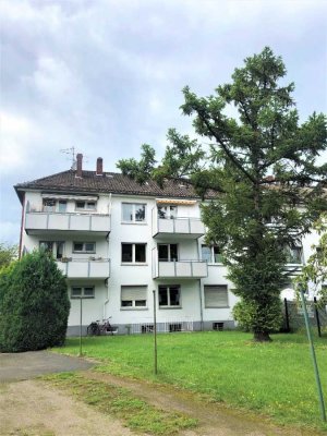 2,5 Zimmer Etagenwohnung mit Balkon in Duisburg zu vermieten.