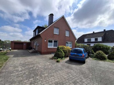 3 ZIMMER | DACHGESCHOSS | BALKON | DUSCHBAD | EINBAUKÜCHE
