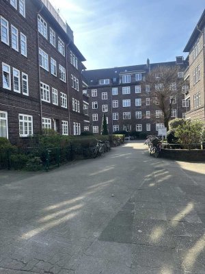 Wunderschöne 2 Zimmer Wohnung,Courtagefrei, hanseatischer Rotklinker Barmbek Nord-Wasmannstraße