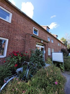 Renovierte 1 Zimmer-Wohnung im 1.Obergeschoss eines kleinen 5 Parteienhauses