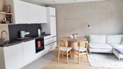 Gepflegte 2-Zimmer-Erdgeschoss-Wohnung mit Terrasse in Gartenstadt-Trudering