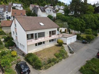 Freistehendes Einfamilienhaus mit Einliegerwohnung und Seesicht in Sipplingen am Bodensee