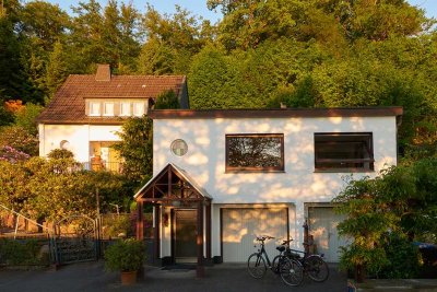 Kleines Haus bzw. 2-Zimmer-Hochparterre-Wohnung mit Terrasse in Möhnesee - Völlinghausen