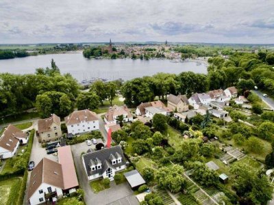 ++wird renoviert+2-Zimmer mit Terrasse u. Pkw-Stellplatz++