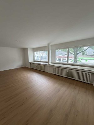 Modernisiertes Loft-Apartment mit großem Wohnbereich in Essen