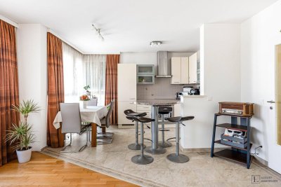 Helle möblierte Wohnung mit hofseitigem Balkon inkl. Tiefgaragenplatz!