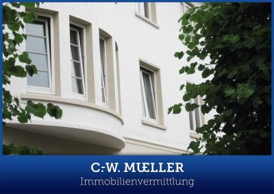 Zentrumsnahe 3-Zimmer im gepflegten Altbau (DG)