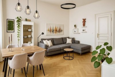 MODERNER ALTBAU - 2 Zimmer - ca. 56m² WFL - Lift - KLIMA - Hochwertige Einbauküche - HOFSEITIG