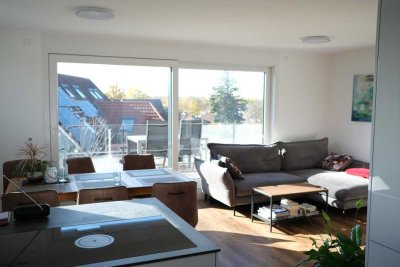 Neuwertig & exklusiv: Sonnige 3-Zi-Wohnung mit großer Dachterrasse und Südwest-Ausrichtung