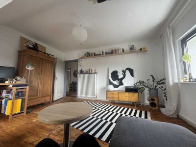 3-Zimmer-Dachgeschoss-Wohnung im Flüsseviertel Kassel