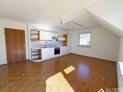 Ruhige 2-Zimmer-Wohnung in Lieboch: Balkon, Carport und vieles mehr - ab Sofort!
