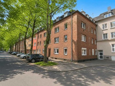 Solide Kapitalanlage im begehrten Johannistal – Vermietete 3-Zimmer-Wohnung mit Balkon ins Grüne
