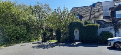 Schönes 6-Zimmer-Haus zum Glücklichwerden in ruhiger Lage in Zirndorf