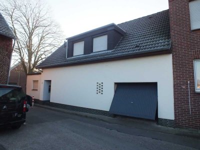 Einfamilienhaus mit Garten & Garage in Kückhoven