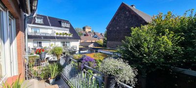 Helle, frisch renovierte 3-Zimmer-Wohnung mit großem Balkon in der Altstadt von Zons–Rhein fußläufig