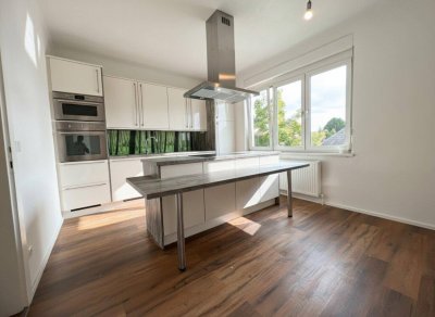 Oslip! Neu sanierte 3 Zimmer + Balkon