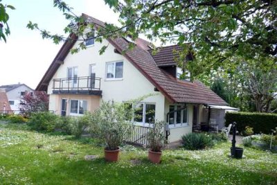 Großzügig. Hell. Durchdacht. Ein Zuhause in dem Träume Raum bekommen.  Dein Haus in Rielingshausen!