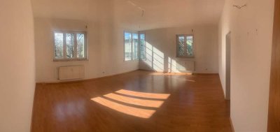 Geräumige 3-Zimmer-Wohnung mit EBK sucht neue Mieter