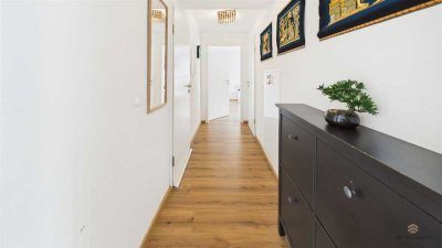 Charmante 2-Zimmer-Wohnung mit Balkon & Einzelgarage – Ihr perfektes Zuhause