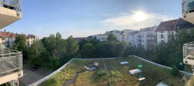 Begeisternder Blick ins Grüne: Schöne, helle 2-R-Whg 56 m² im 3. OG, separate Küche