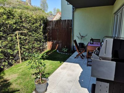 Stilvolle 3-Zimmer-EG-Wohnung in Waldrandlage mit Burgblick