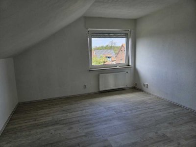 Bitte vorerst  keine neuen Anfragen - Sanierte 1-Zimmer-DG-Wohnung mit EBK in Münster-Handorf