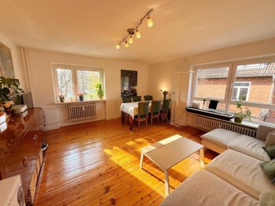 Sonnige möblierte 3 Zimmer Wohnung in Kiel Blücherplatz flexibel 01.05 -01.07.26 frei