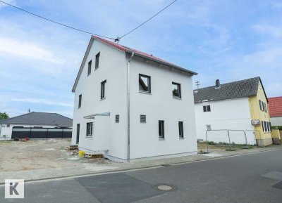 Großzügiges Neubau-Einfamilienhaus mit Terrasse und Garten in Friedelsheim!