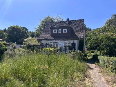 Sanierungsbedürftiges Haus mit viel Charme in Mühltal - Sie zahlen nur das Grundstück!