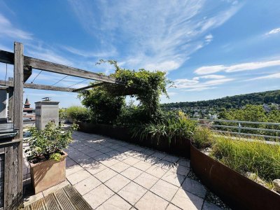 80qm Dachgarten mit Blick auf Wien - 3 Terrassen - 2 KFZ Plätze