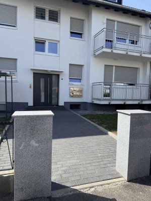 Exklusive, sanierte 4-Zimmer-Wohnung mit Balkon in Bruchsal