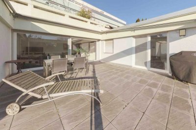 Haus im Haus: 3-Zimmer Terrassenwohnung mit Garage, Stellplatz und großer Terrasse