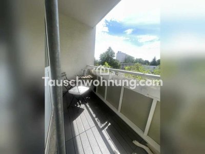 Tauschwohnung: 2,5 Räume im Zentrum beim Cantona um die Ecke mit Balkon
