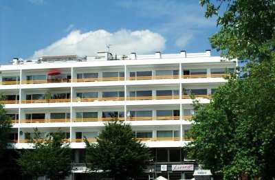 2 1/2-ZI.-APARTMENT mit WOHNKÜCHE und Südbalkon