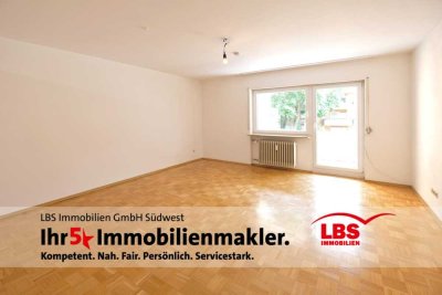 Bezugsfreie 2-Zimmer-Wohnung mit Süd-Balkon & TG-Stellplatz in der Karlsruher Südweststadt