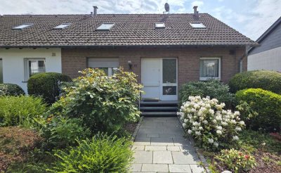 Aachen-Laurensberg: Familienfreundliche Doppelhaushälfte mit Garage und sonnigem Garten