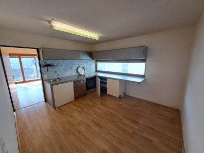 pfiffige 3-Zimmerwohnung in unmittelbarer Uni/KliniknäheWG geeignet!