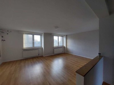 Zentrale, ruhige 2,5 Zimmer Wohnung in Oberhausen-Sterkrade