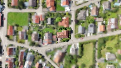 FAMILIENPARADIES MIT VIEL RAUM ZUM LEBEN – IN NERSINGEN/STRASS!