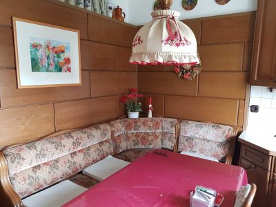 Attraktive und gepflegte 2,5-Zimmer-Wohnung in Reichenbach im Vogtland